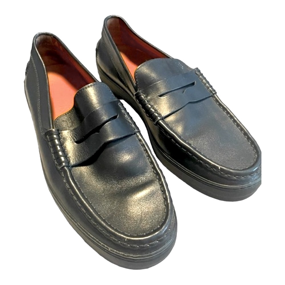 Tod’s Loafers in Black Leather